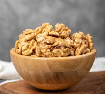 Walnut Kernel Chili 250 G